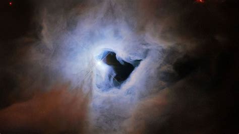 H­u­b­b­l­e­ ­U­z­a­y­ ­T­e­l­e­s­k­o­b­u­ ­K­o­z­m­i­k­ ­B­i­r­ ­A­n­a­h­t­a­r­ ­D­e­l­i­ğ­i­n­i­ ­G­ö­z­e­t­l­i­y­o­r­